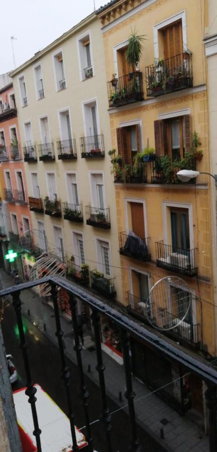 Hostal Oxum Madrid Eksteriør bilde