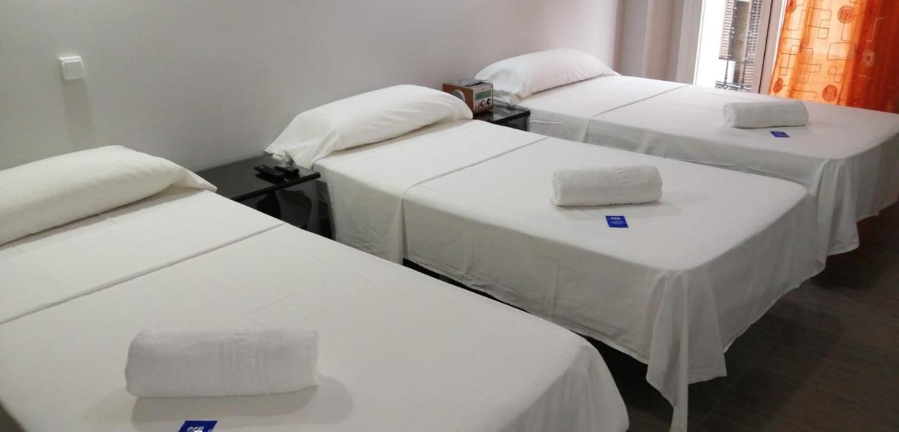 Hostal Oxum Madrid Eksteriør bilde
