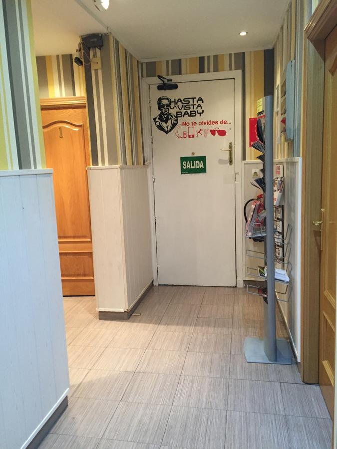 Hostal Oxum Madrid Eksteriør bilde