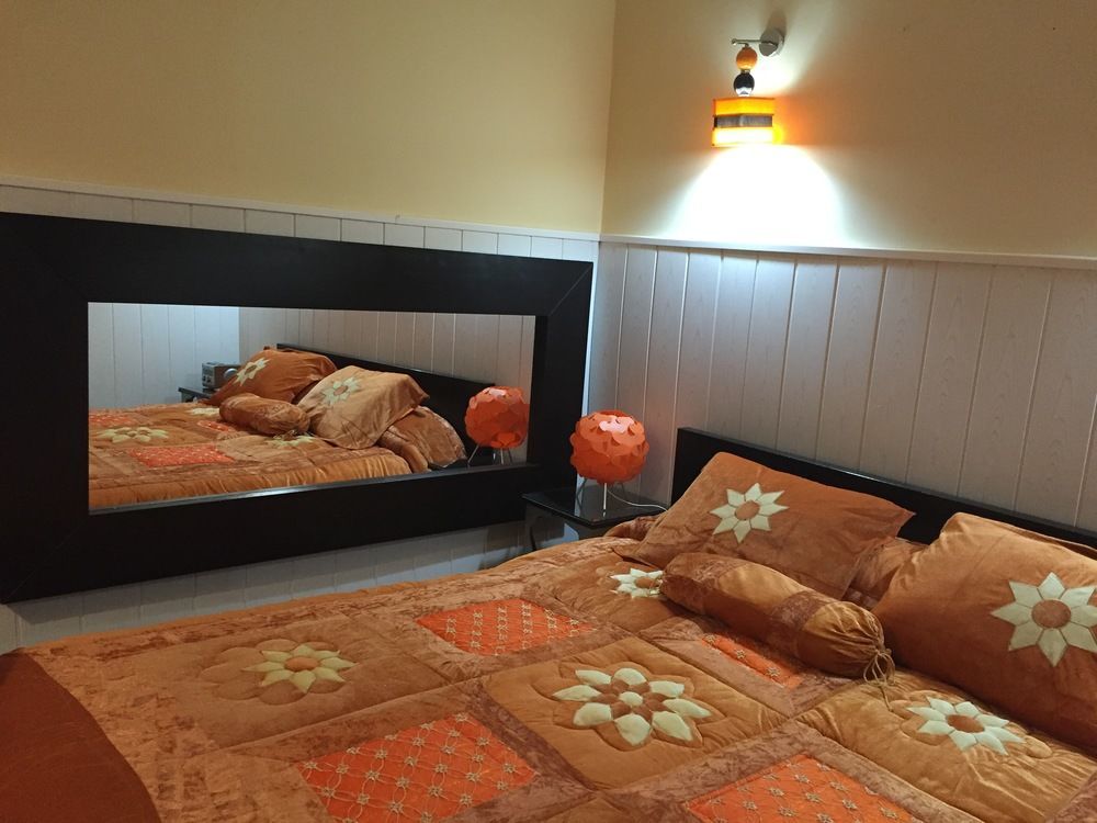 Hostal Oxum Madrid Eksteriør bilde